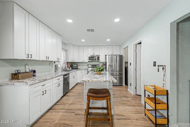 2345 W CALLE IGLESIA Avenue, Mesa, AZ 85202