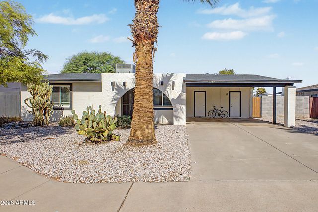 2345 W CALLE IGLESIA Avenue, Mesa, AZ 85202
