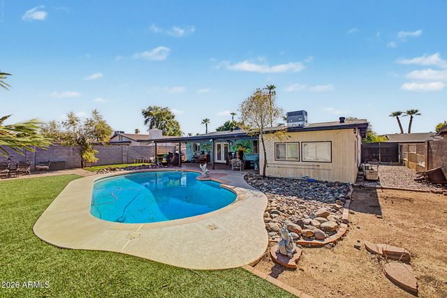 2345 W CALLE IGLESIA Avenue, Mesa, AZ 85202