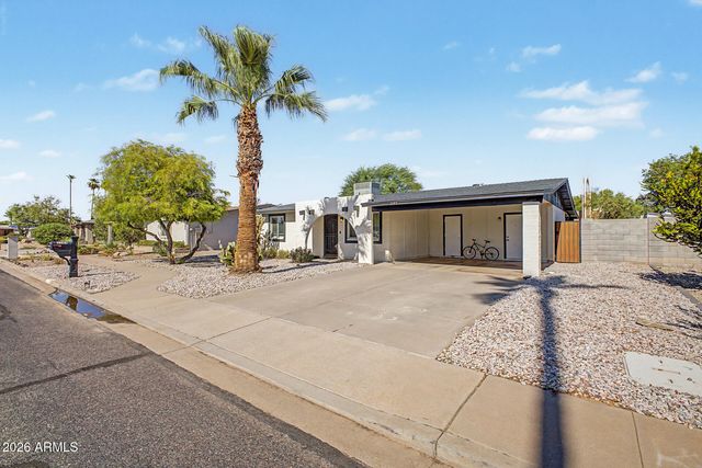 2345 W CALLE IGLESIA Avenue, Mesa, AZ 85202