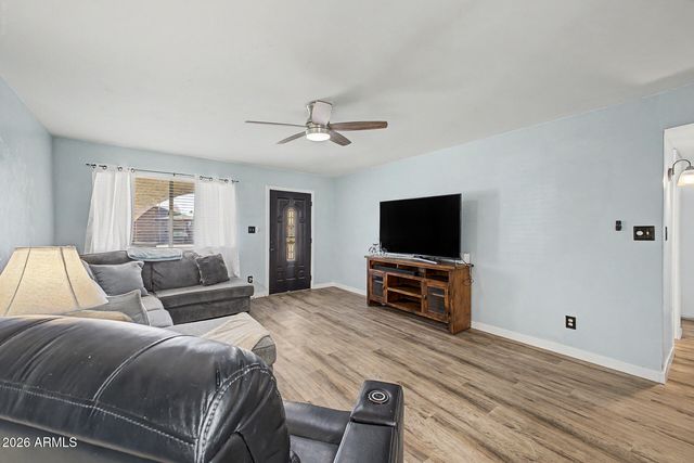 2345 W CALLE IGLESIA Avenue, Mesa, AZ 85202