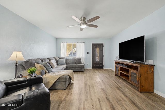 2345 W CALLE IGLESIA Avenue, Mesa, AZ 85202