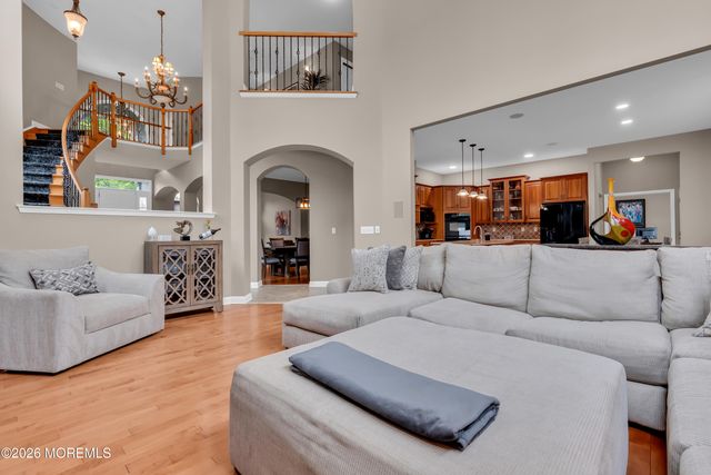 15 Rockspray Court, Howell, NJ 07731