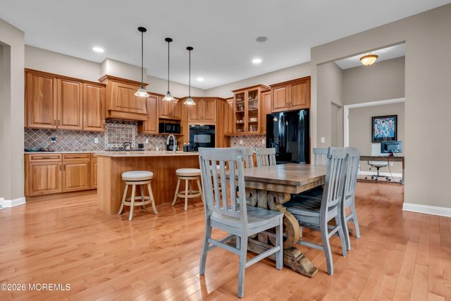 15 Rockspray Court, Howell, NJ 07731