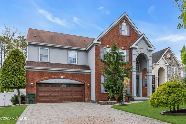 15 Rockspray Court, Howell, NJ 07731