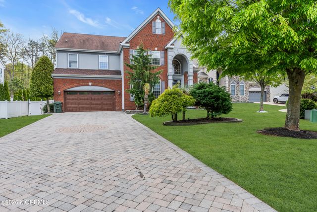 15 Rockspray Court, Howell, NJ 07731