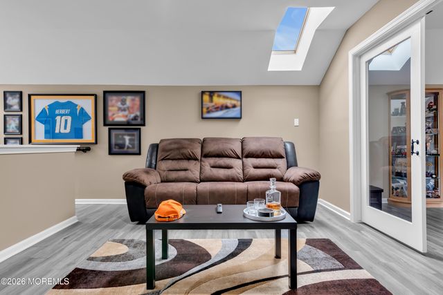 15 Rockspray Court, Howell, NJ 07731