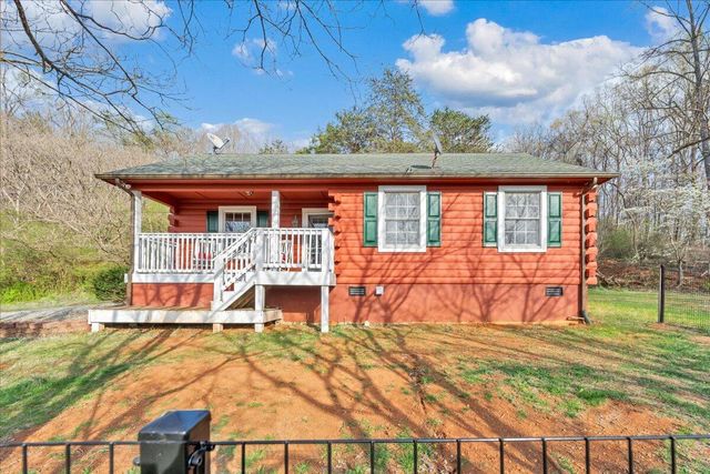 565 Donald AVE, Rocky Mount, VA 24151