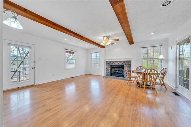 565 Donald AVE, Rocky Mount, VA 24151