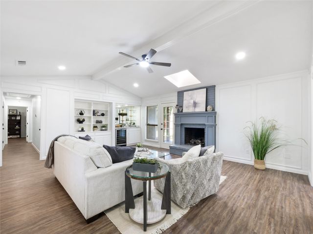 2613 Ramblewood Drive, Carrollton, TX 75006