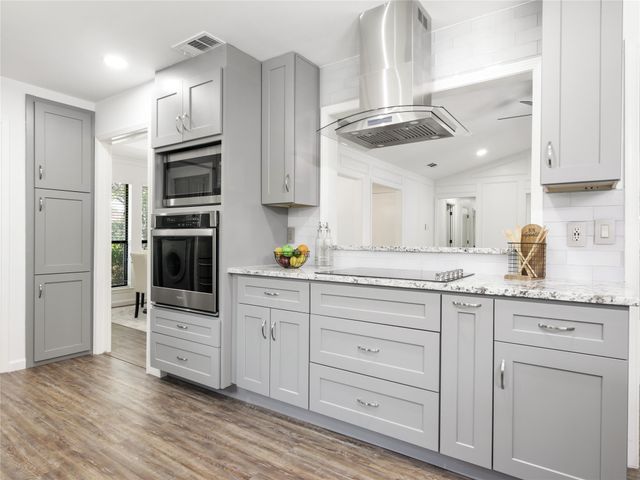 2613 Ramblewood Drive, Carrollton, TX 75006
