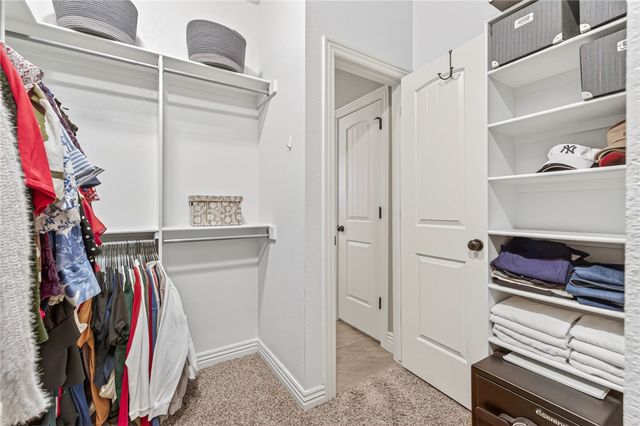 6105 W Bainbridge Drive, Rogers, AR 72758