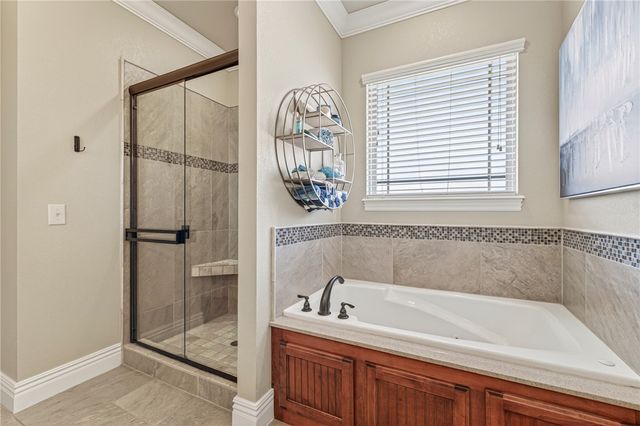 6105 W Bainbridge Drive, Rogers, AR 72758