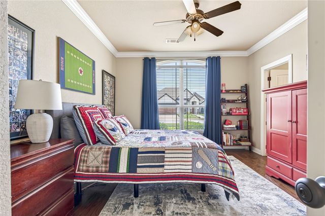 6105 W Bainbridge Drive, Rogers, AR 72758