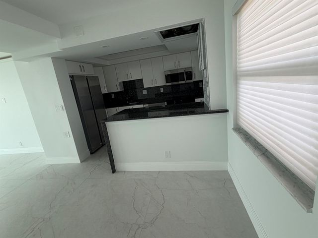 333 NE 21st Avenue 1620, Deerfield Beach, FL 33441