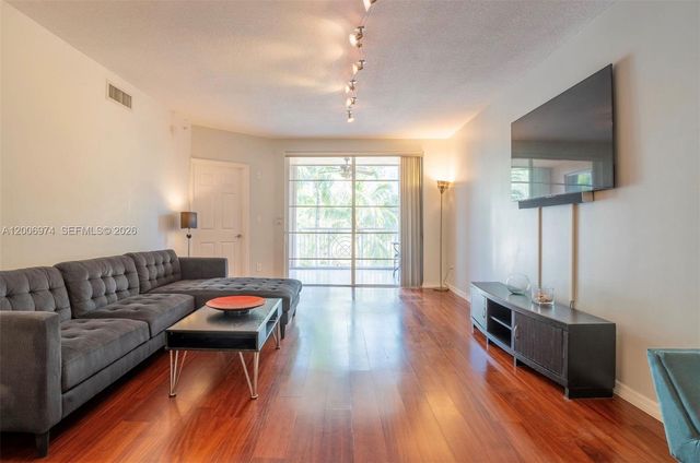 151 Michigan Ave 533, Miami Beach, FL 33139