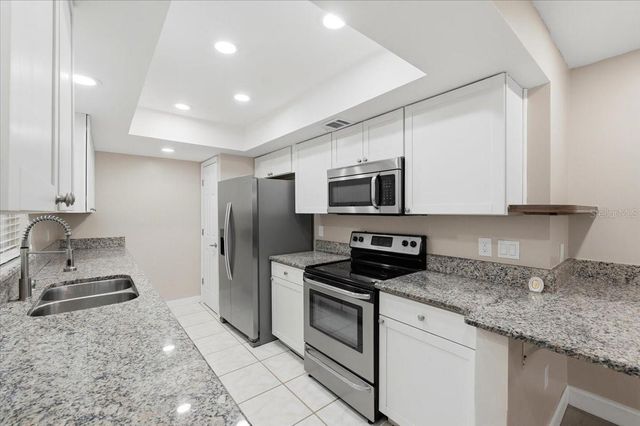 1422 PERIWINKLE COURT, Lakeland, FL 33811