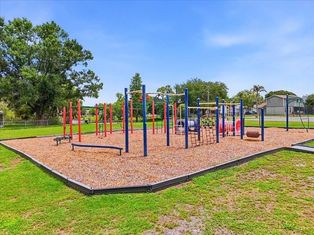 1422 PERIWINKLE COURT, Lakeland, FL 33811