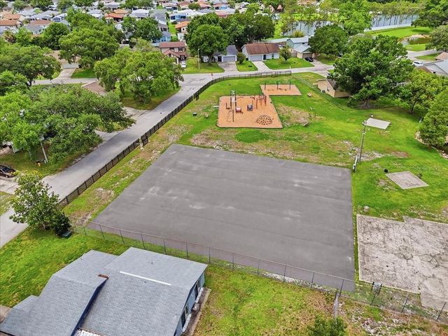 1422 PERIWINKLE COURT, Lakeland, FL 33811