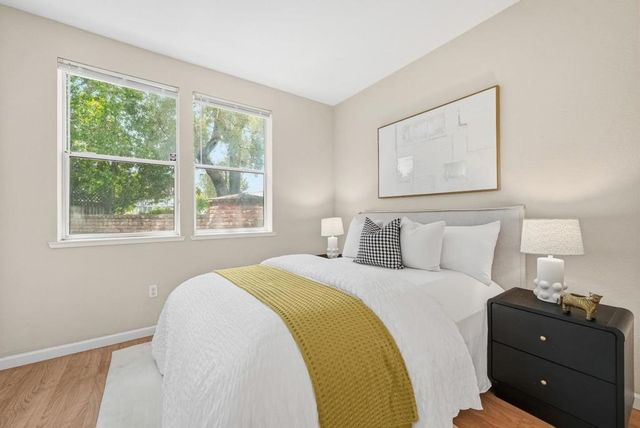 902 Sunrose 104, Sunnyvale, CA 94086