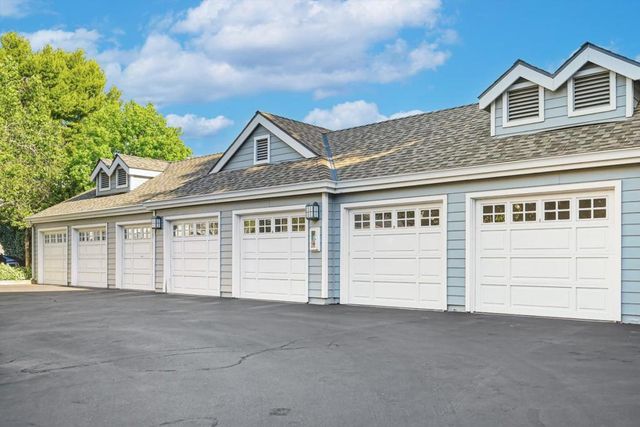 902 Sunrose 104, Sunnyvale, CA 94086