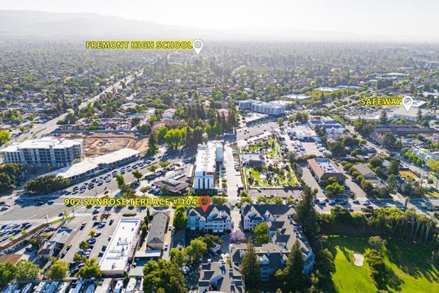 902 Sunrose 104, Sunnyvale, CA 94086