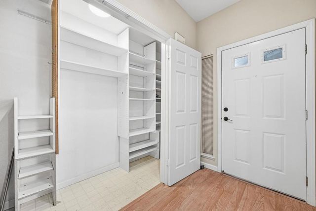 902 Sunrose 104, Sunnyvale, CA 94086
