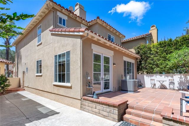 1175 Corte Riviera, Camarillo, CA 93010