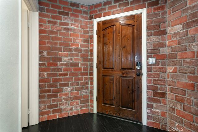 1175 Corte Riviera, Camarillo, CA 93010