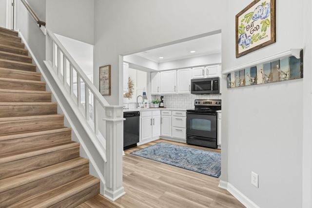 4396 Baldwin Ave Apt 112, Little River, SC 29566