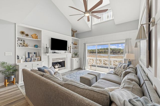 4396 Baldwin Ave Apt 112, Little River, SC 29566