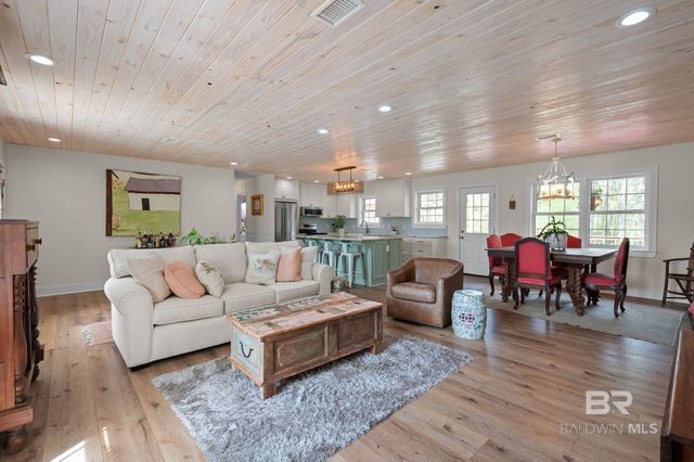 22800 River Road, Daphne, AL 36526