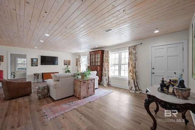 22800 River Road, Daphne, AL 36526