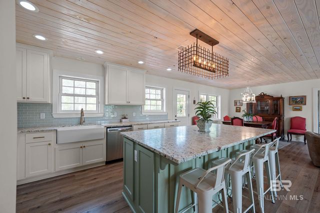 22800 River Road, Daphne, AL 36526