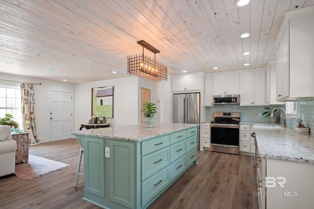 22800 River Road, Daphne, AL 36526