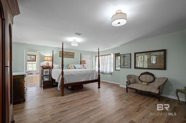 22800 River Road, Daphne, AL 36526