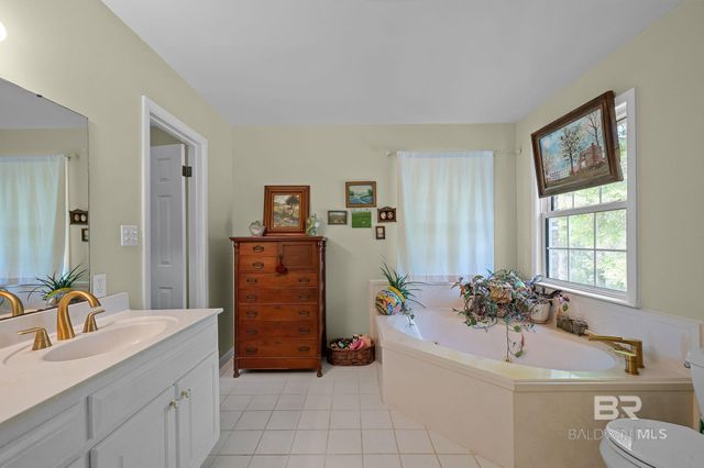 22800 River Road, Daphne, AL 36526