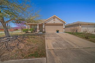 111 Lynn Crest BND, Buda, TX 78610
