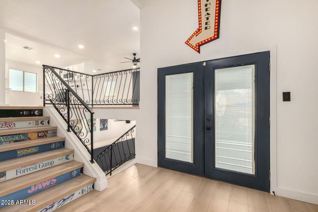 429 E GREENWAY Drive, Tempe, AZ 85282