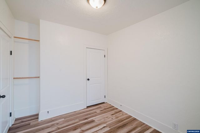 1994 Lee St SE, Salem, OR 97301