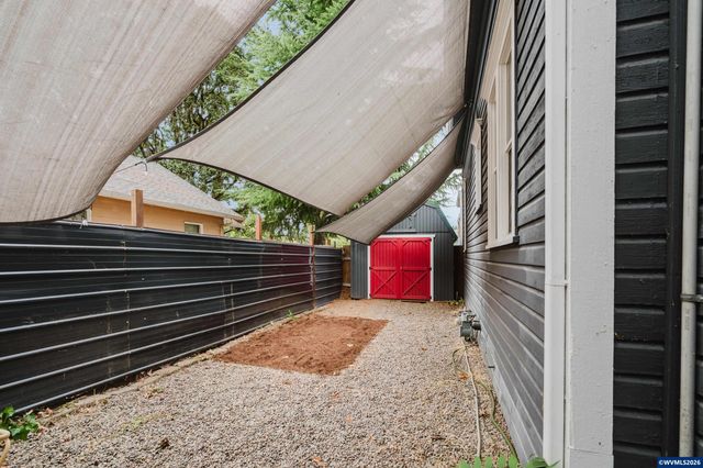 1994 Lee St SE, Salem, OR 97301