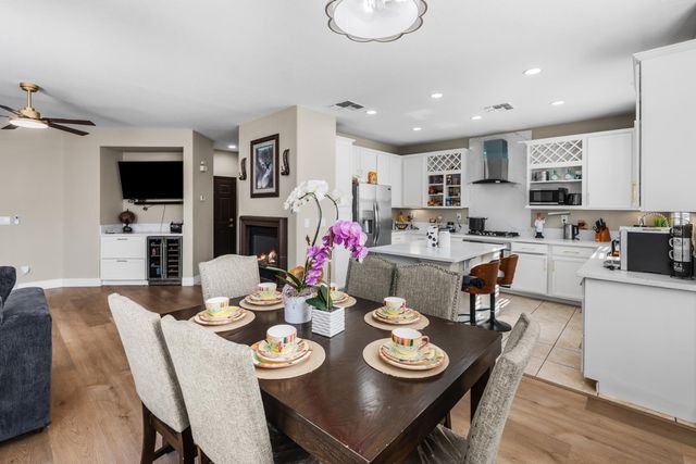 3393 Soda Way, Sacramento, CA 95834