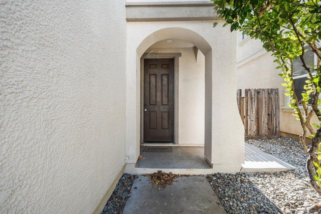 3393 Soda Way, Sacramento, CA 95834