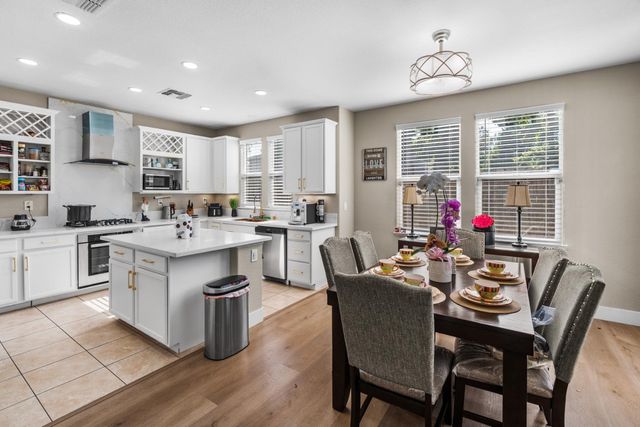 3393 Soda Way, Sacramento, CA 95834