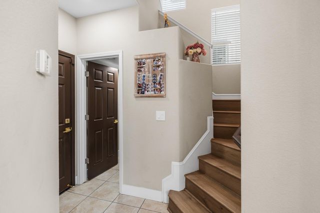 3393 Soda Way, Sacramento, CA 95834
