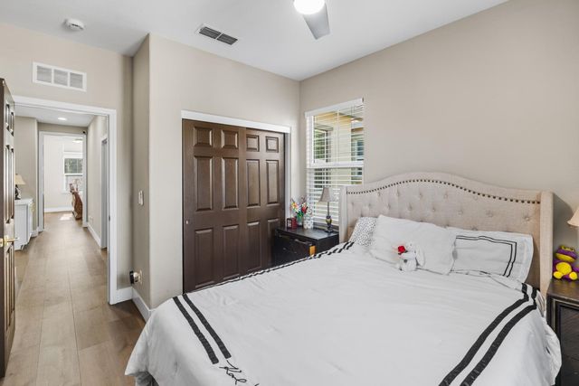 3393 Soda Way, Sacramento, CA 95834