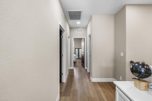 3393 Soda Way, Sacramento, CA 95834