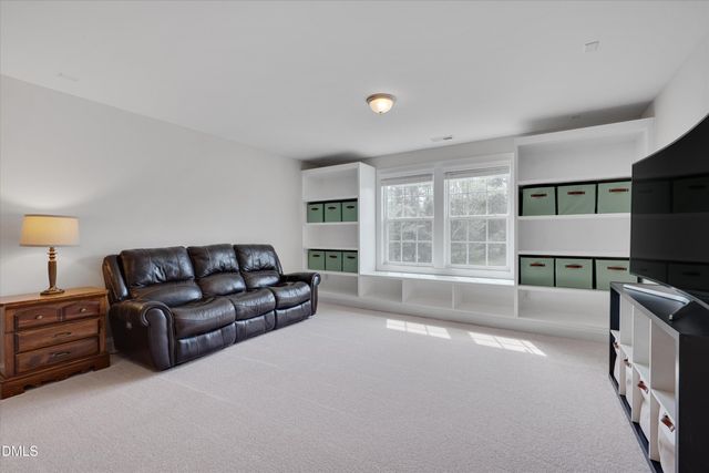 15 Oxer Drive, Youngsville, NC 27596