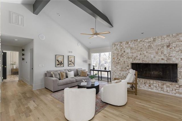 7416 Juniper Drive, Prairie Village, KS 66208