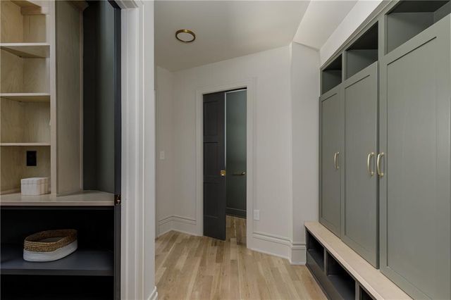 7416 Juniper Drive, Prairie Village, KS 66208